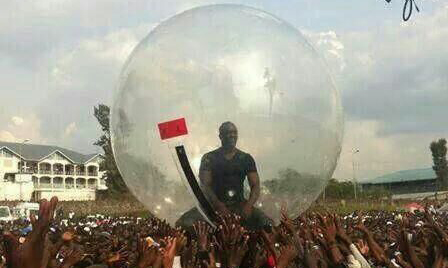 Akon Crowd Surfing in a Giant Bubble to Avoid Ebola