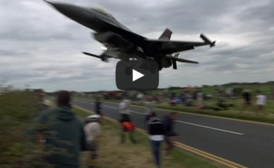 Turkish F-16 Pilot Ducks Low Over Plane Spotters