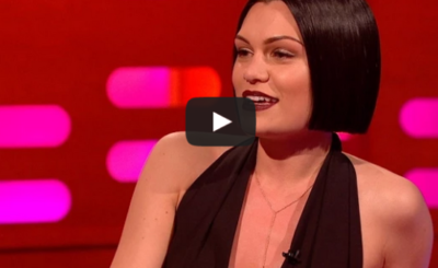 Jessie J sings with her mouth closed